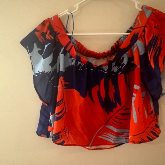 NWT Nicholas Off-Shoulder Tropical Print Crop Top size 4 - Picture 8 of 12